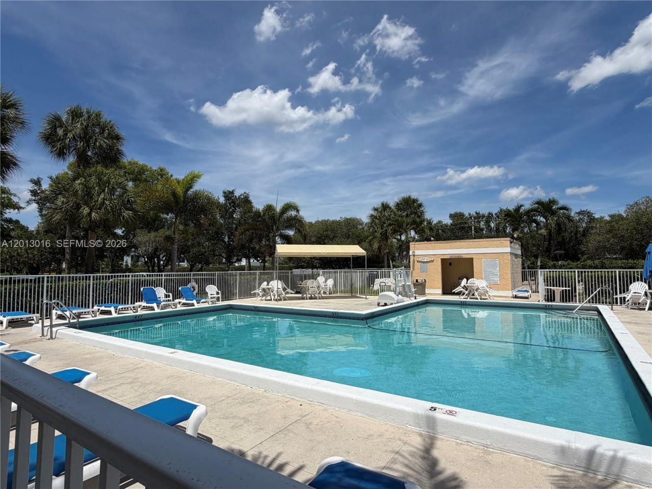 491 Racquet Club Rd , Unit 312, Weston, FL 33326 Photo