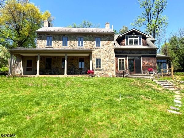 130 Shire Rd, Holland, NJ 08848