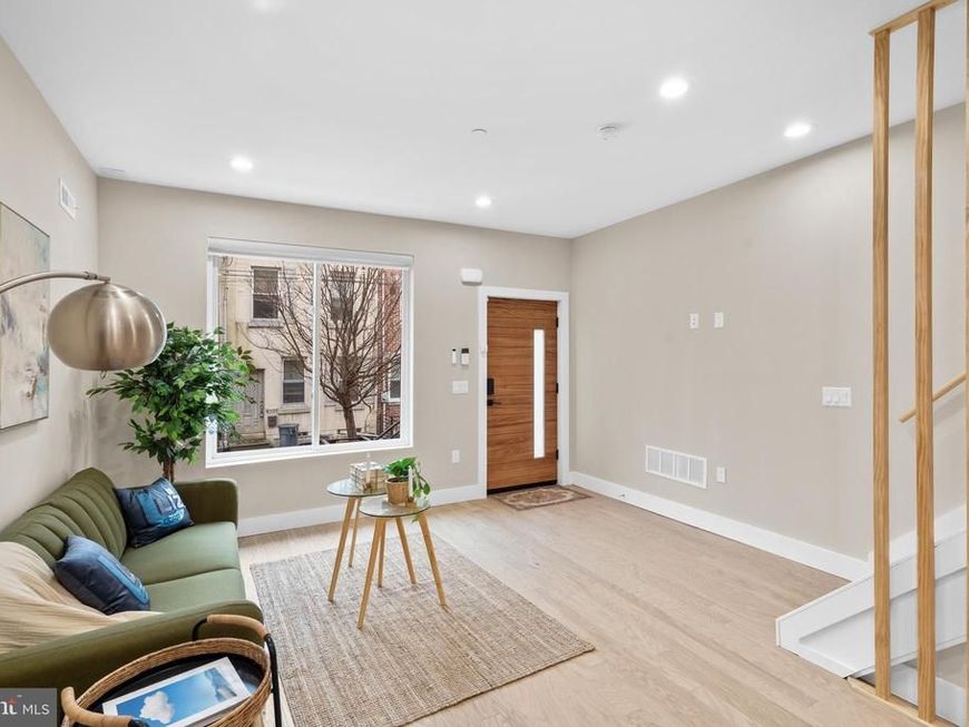 1032 S Randolph Street, Philadelphia, PA 19147 Main Photo