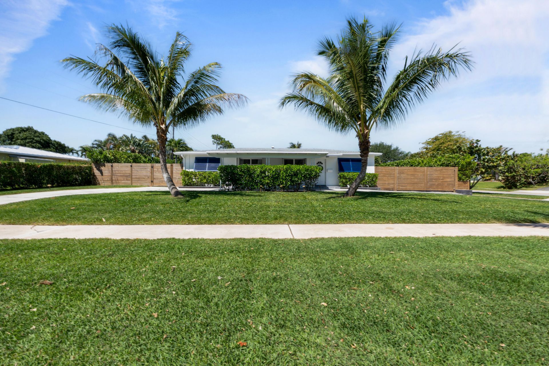 549 Fairwind Drive, North Palm Beach, FL 33408 Photo