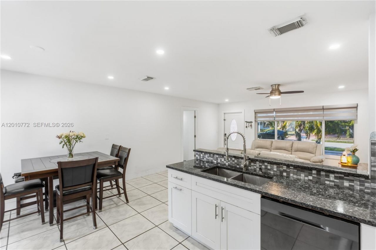 630 NE 23rd Ct , Pompano Beach, FL 33064 Photo