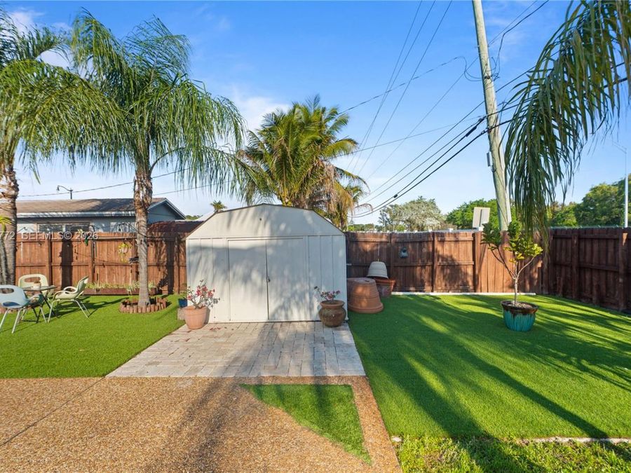 Property Image 37