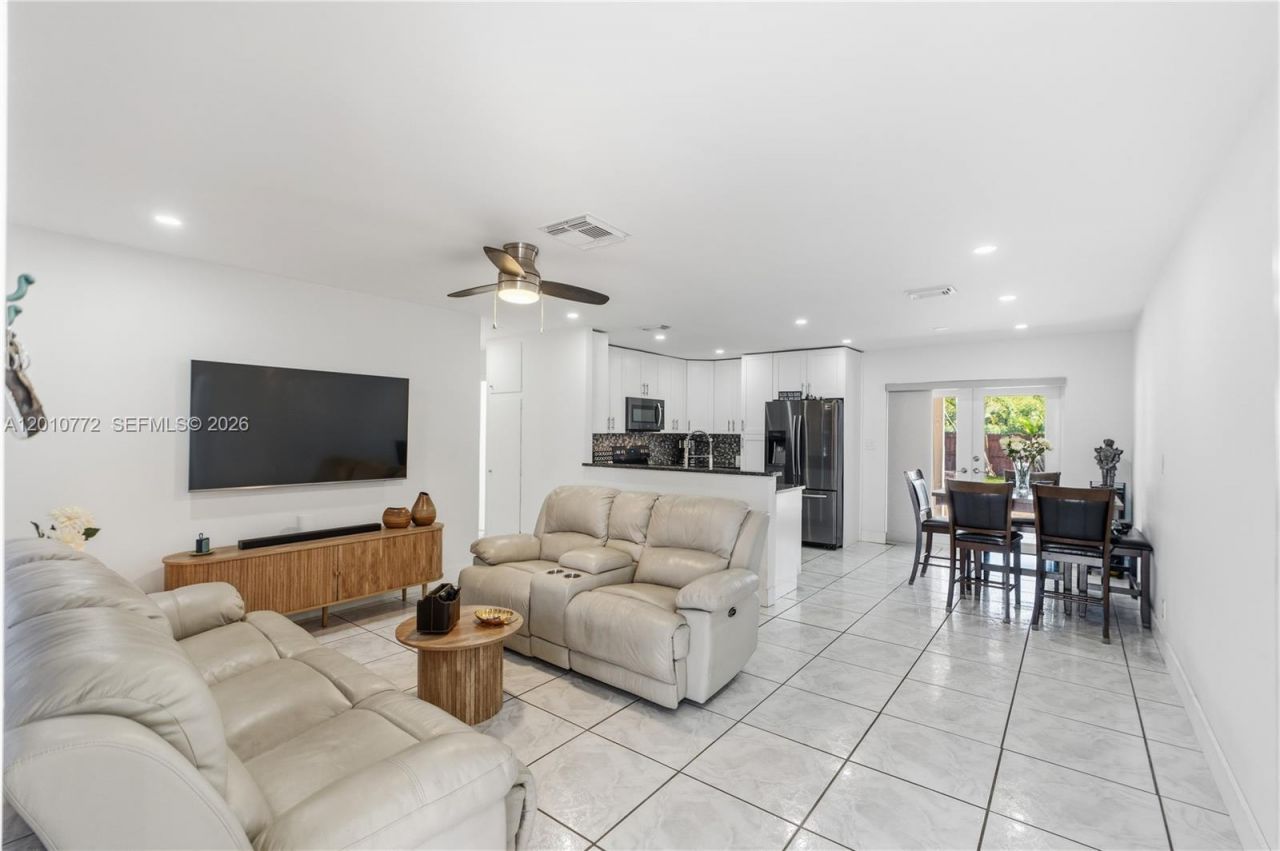 630 NE 23rd Ct , Pompano Beach, FL 33064 Photo