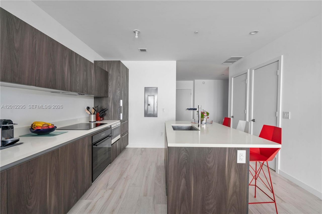 480 NE 31st St , Unit 3306, Miami, FL 33137 Photo