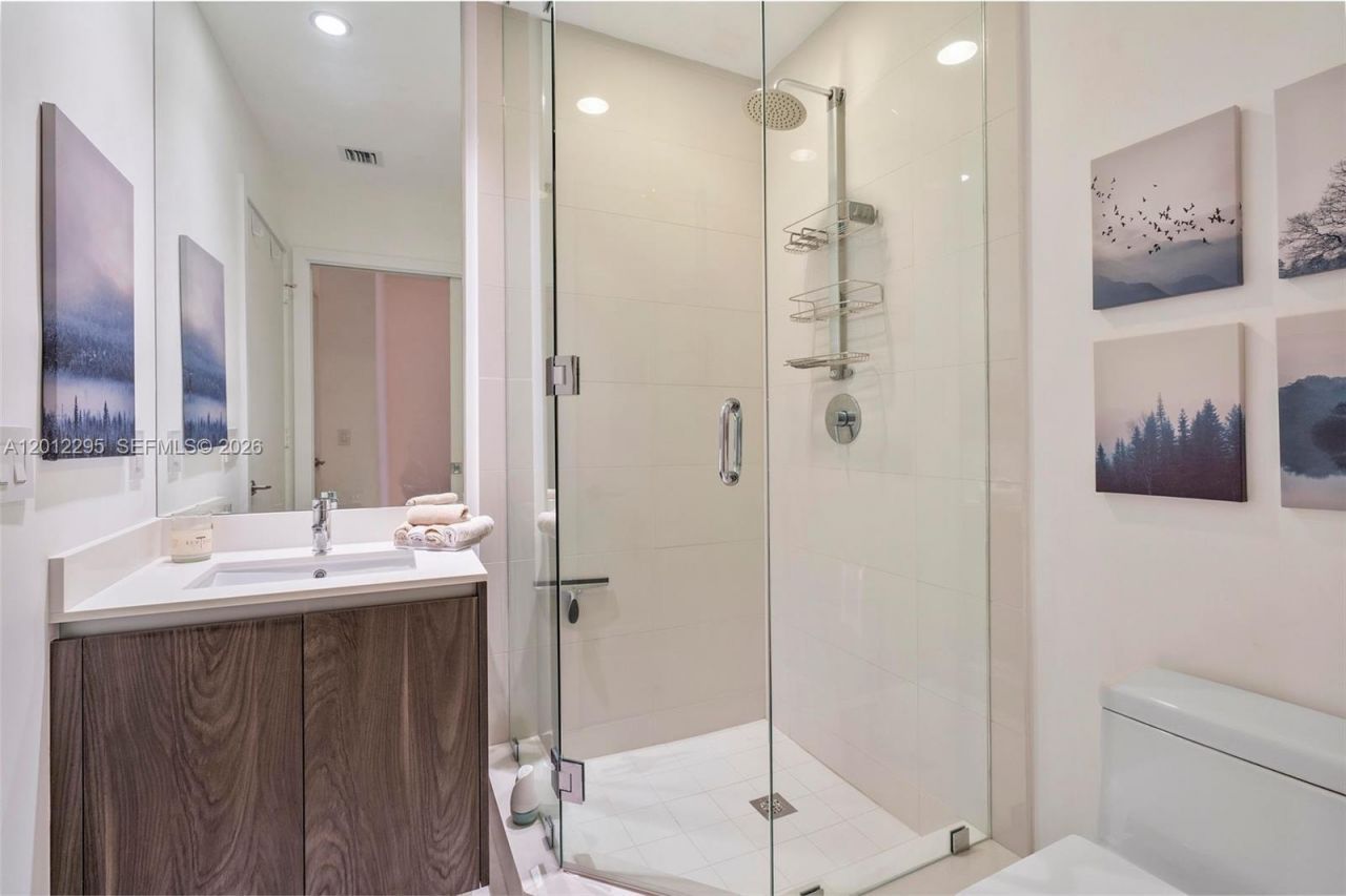 480 NE 31st St , Unit 3306, Miami, FL 33137 Photo