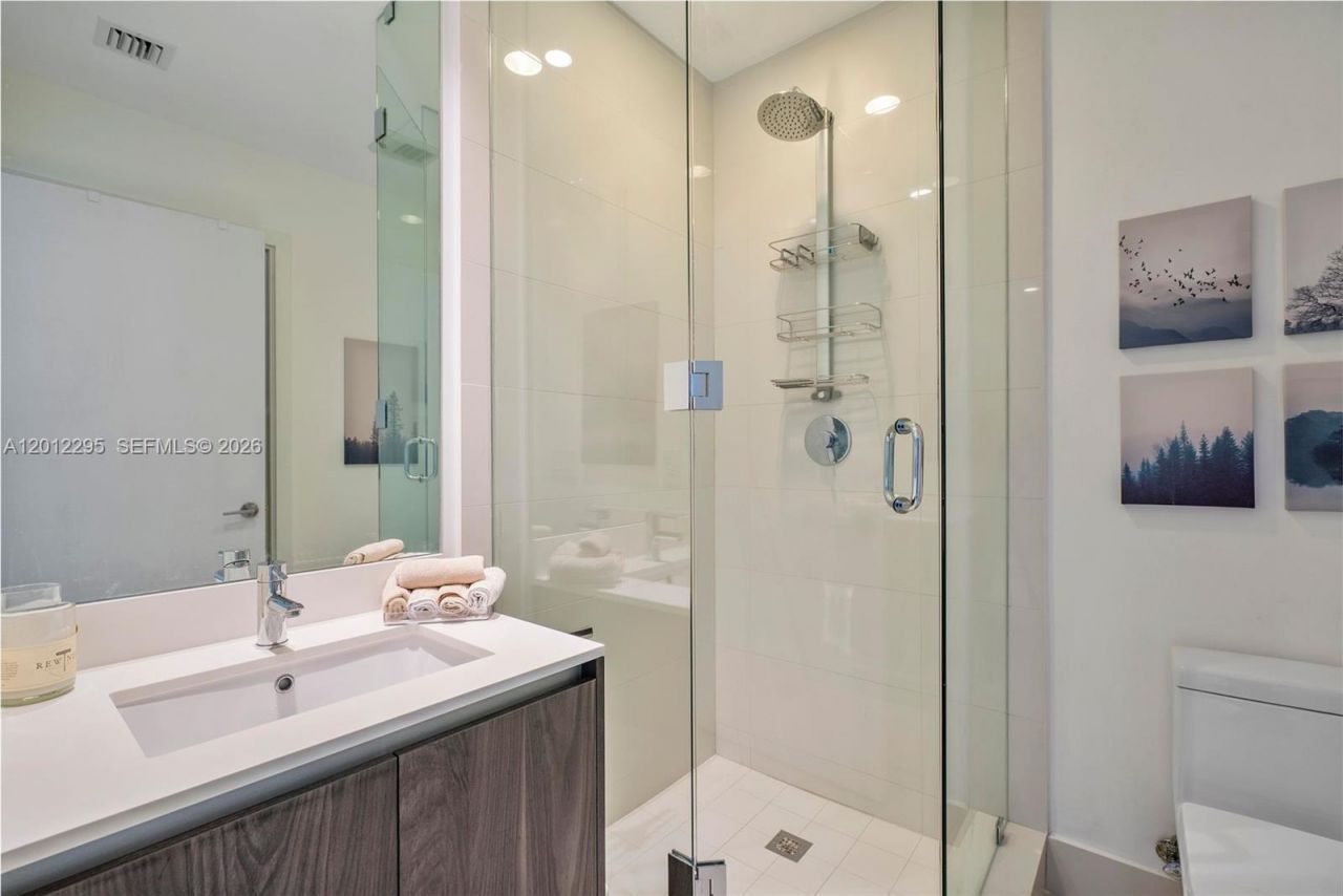 480 NE 31st St , Unit 3306, Miami, FL 33137 Photo