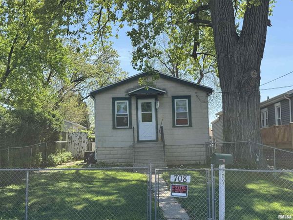 708 E MONETA Avenue, Peoria Heights, IL 61616