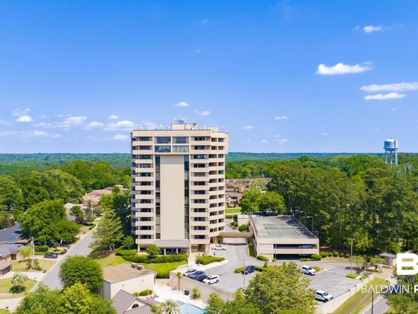 100 Tower Drive, Unit 703, Daphne, AL 36526