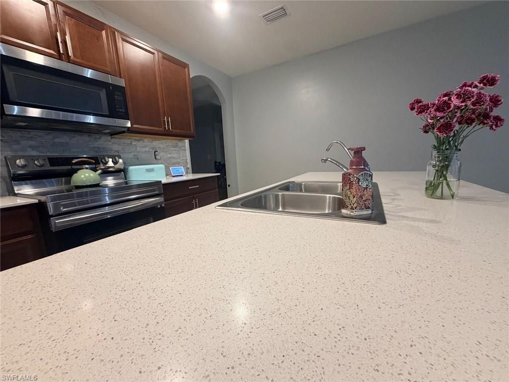 1416 NW 9th Ter , Cape Coral, FL 33993 Photo
