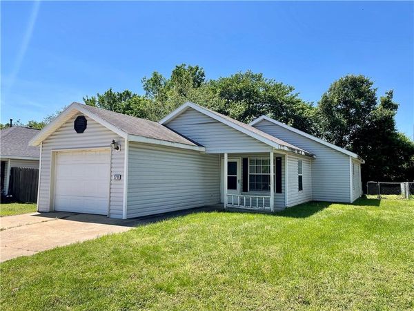 2710 Dandelion Street , Springdale, AR 72764