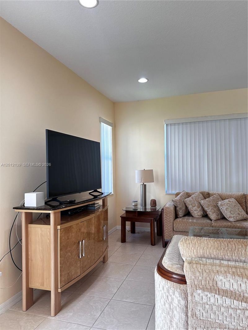 606 Mariner Bay Blvd, Fort Pierce, FL 34949 Photo