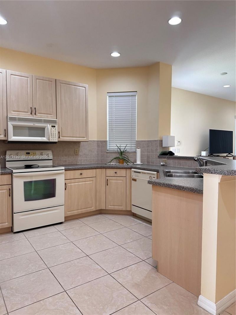 606 Mariner Bay Blvd, Fort Pierce, FL 34949 Photo