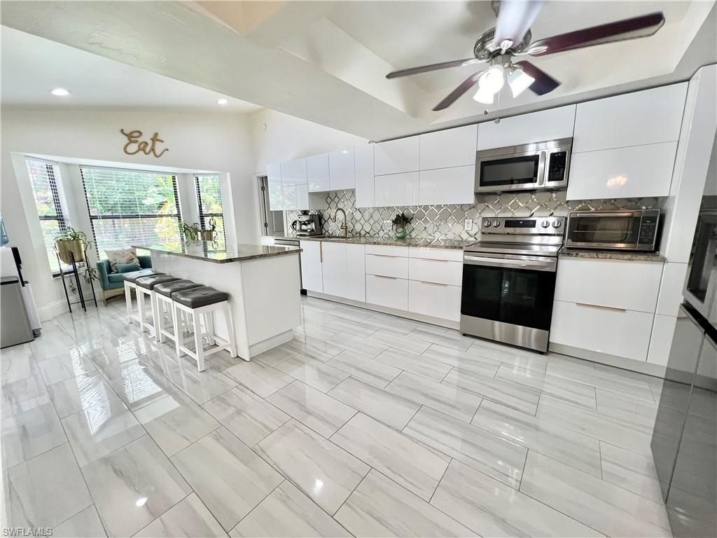 2499 River Reach Dr, Naples, FL 34104 Photo