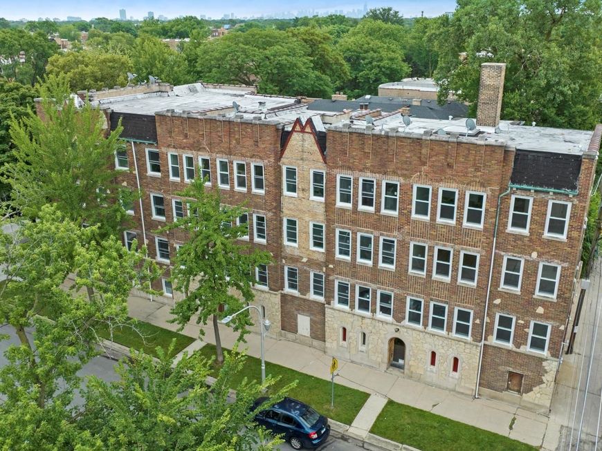 Main Photo