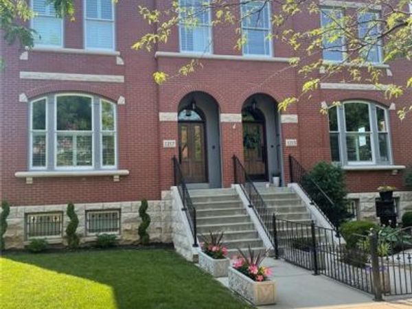 1217 Dolman Street , St Louis, MO 63104