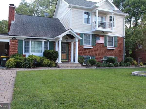 7703 NEWCASTLE DRIVE, ANNANDALE, VA 22003