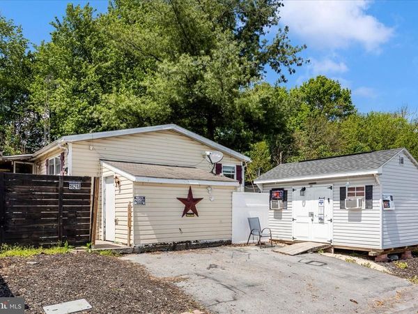 16218 MCGREGOR DRIVE, HAGERSTOWN, MD 21740