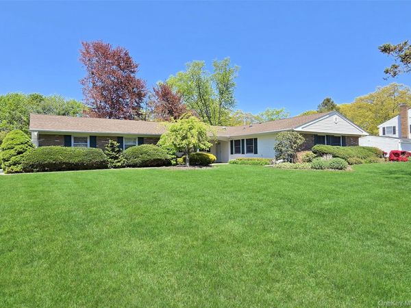 3 Memory Way , Stony Brook, NY 11790
