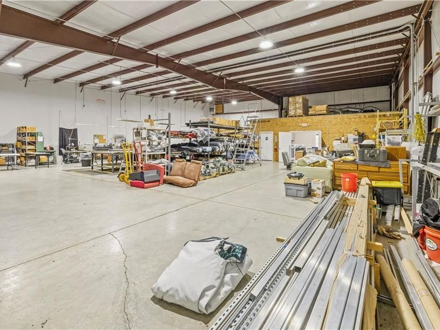 Property Image 11