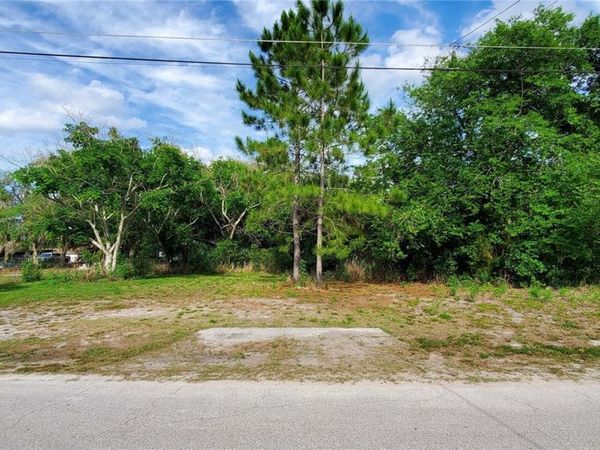 355 CHINABERRY AVENUE, OVIEDO, FL 32765