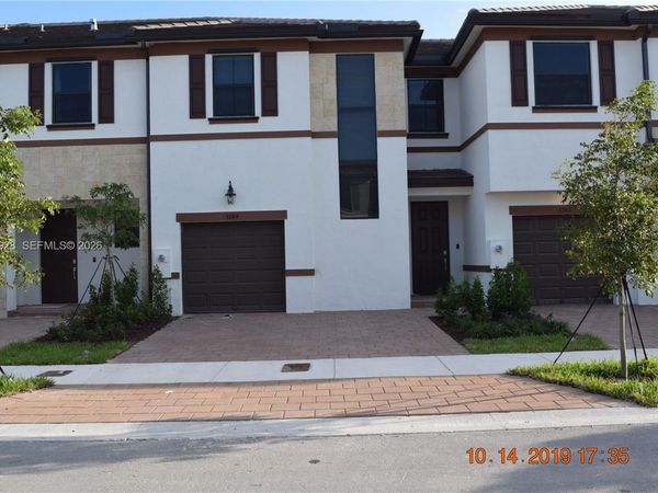 3384 W 100th Ter , Unit 3384, Hialeah, FL 33018