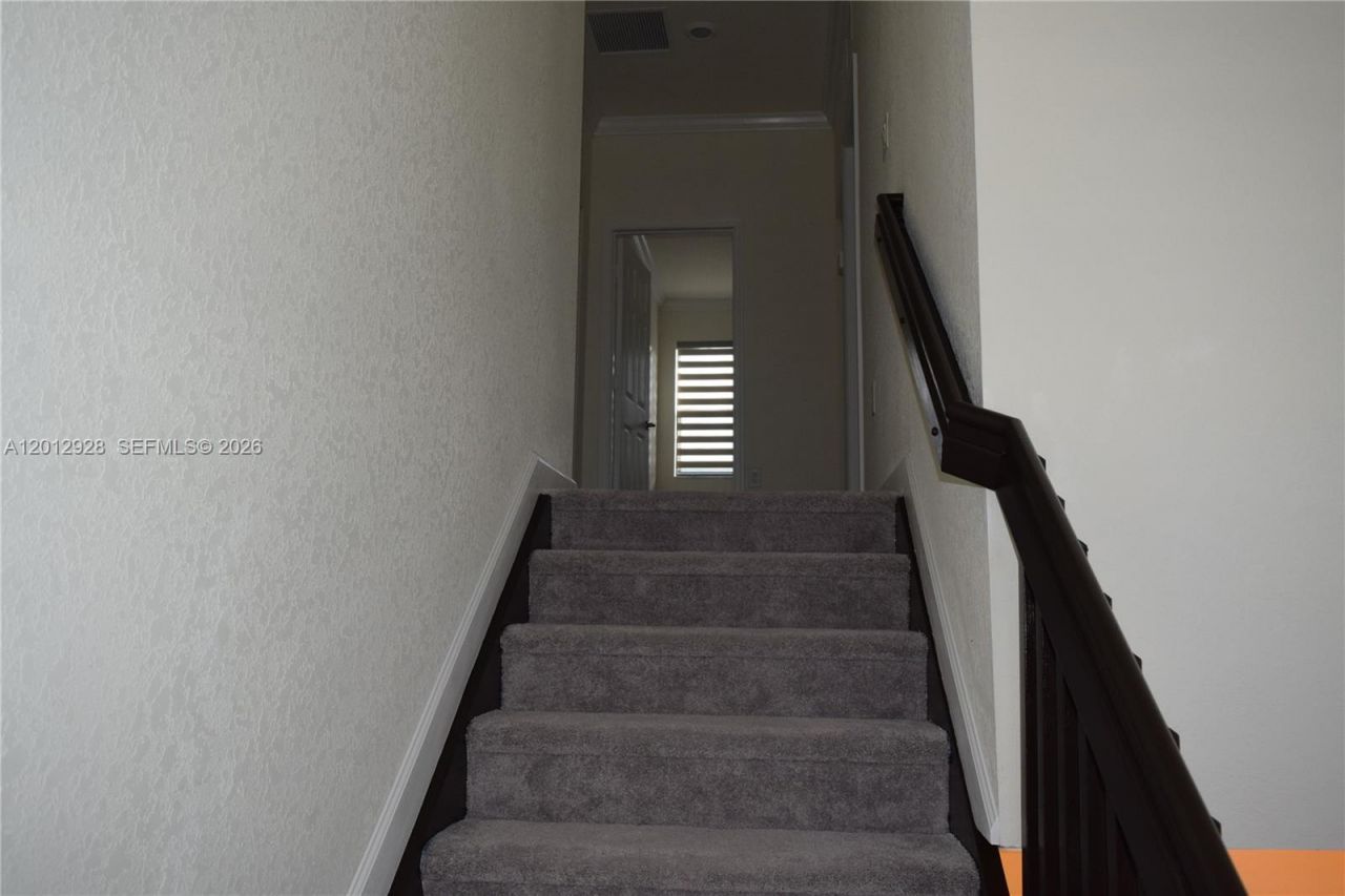 3384 W 100th Ter, Unit 3384, Hialeah, FL 33018 Photo