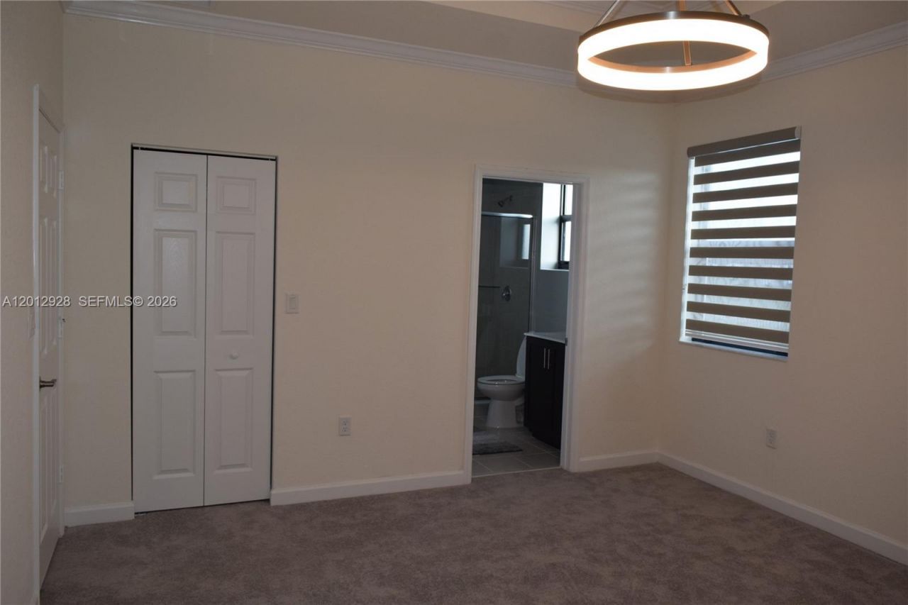 3384 W 100th Ter, Unit 3384, Hialeah, FL 33018 Photo