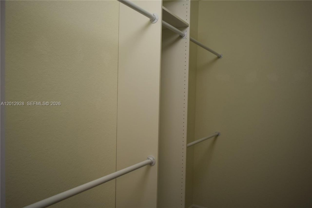 3384 W 100th Ter, Unit 3384, Hialeah, FL 33018 Photo