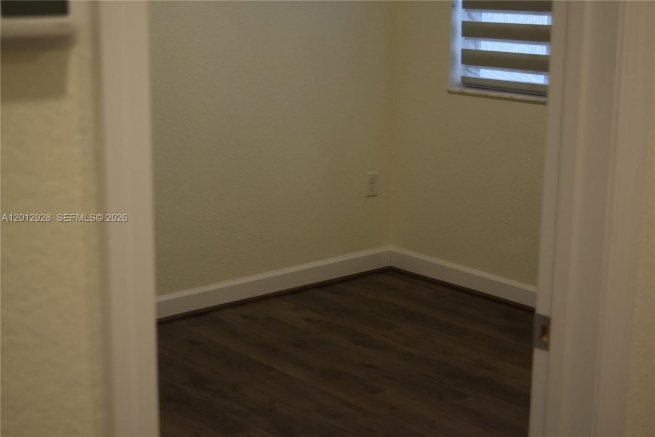 3384 W 100th Ter, Unit 3384, Hialeah, FL 33018 Photo