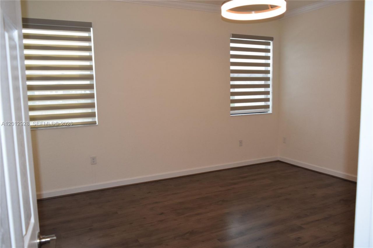 3384 W 100th Ter, Unit 3384, Hialeah, FL 33018 Photo