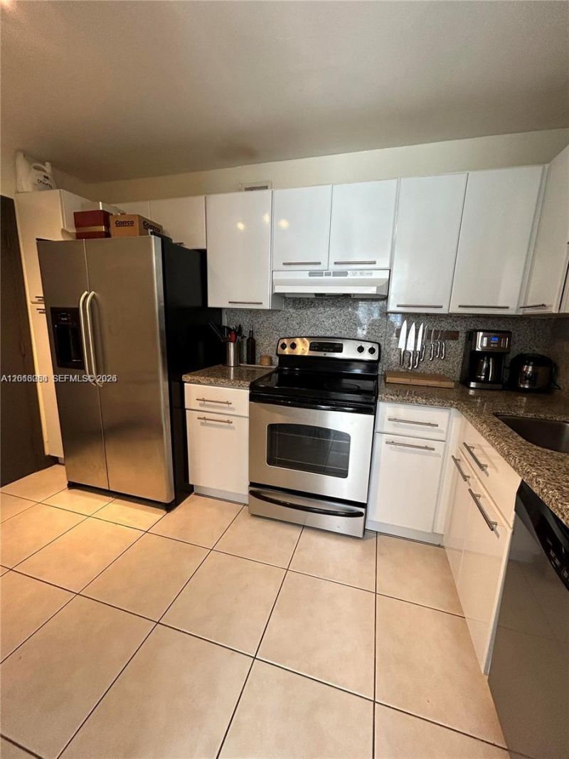2016 Bay Dr, Unit 407, Miami Beach, FL 33141 Photo
