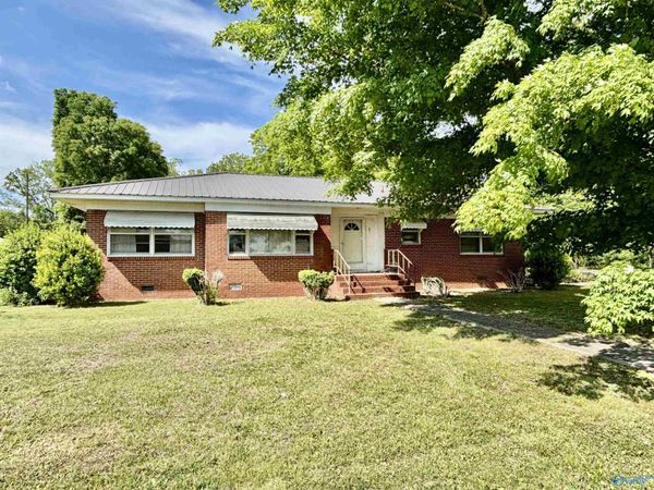 101 Franklin Street, Crossville, AL 35962