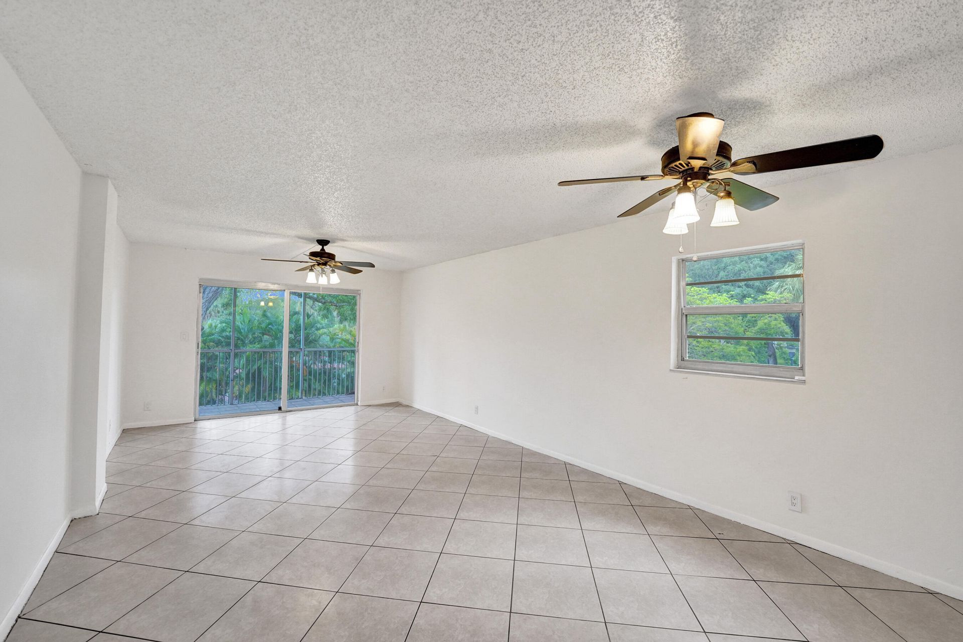 1100 NW 87th Avenue, Unit 208, Coral Springs, FL 33071 Photo