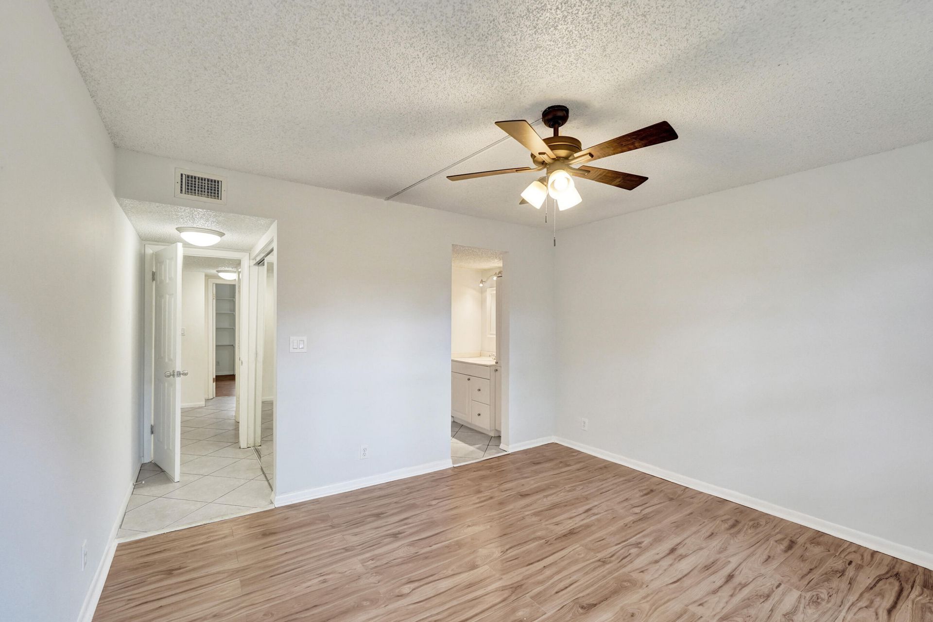 1100 NW 87th Avenue, Unit 208, Coral Springs, FL 33071 Photo