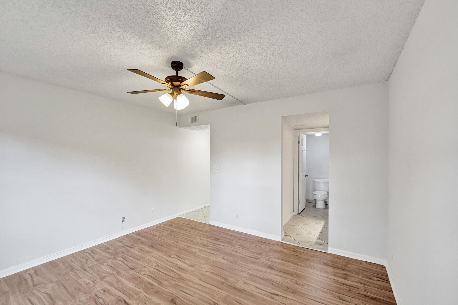 1100 NW 87th Avenue, Unit 208, Coral Springs, FL 33071 Photo