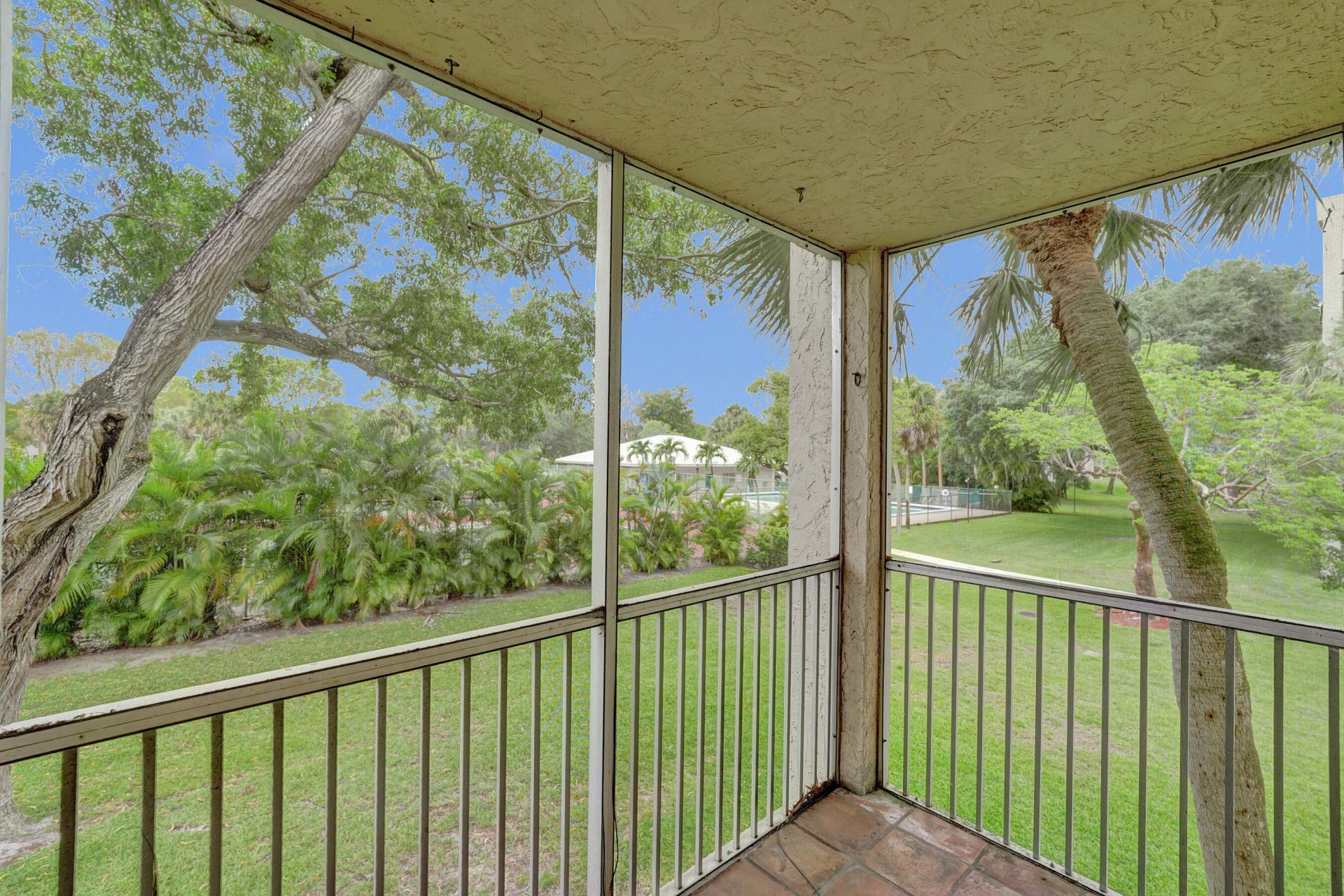 1100 NW 87th Avenue, Unit 208, Coral Springs, FL 33071 Photo