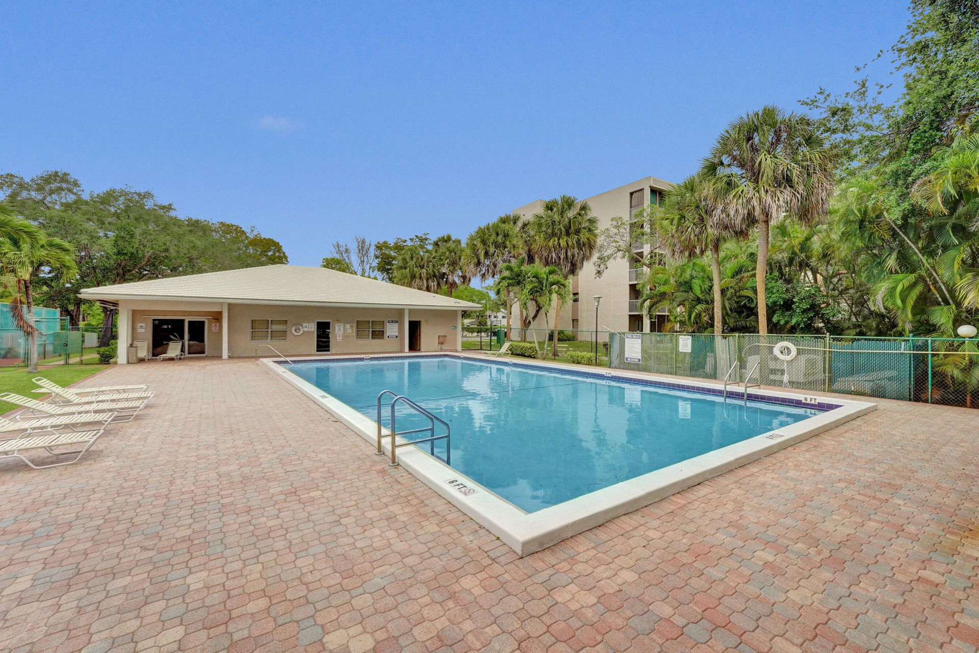 1100 NW 87th Avenue, Unit 208, Coral Springs, FL 33071 Photo