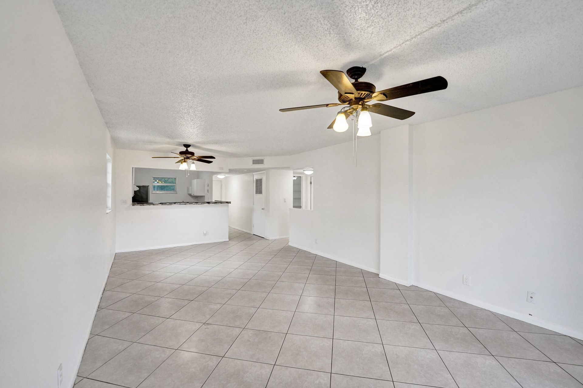 1100 NW 87th Avenue, Unit 208, Coral Springs, FL 33071 Photo