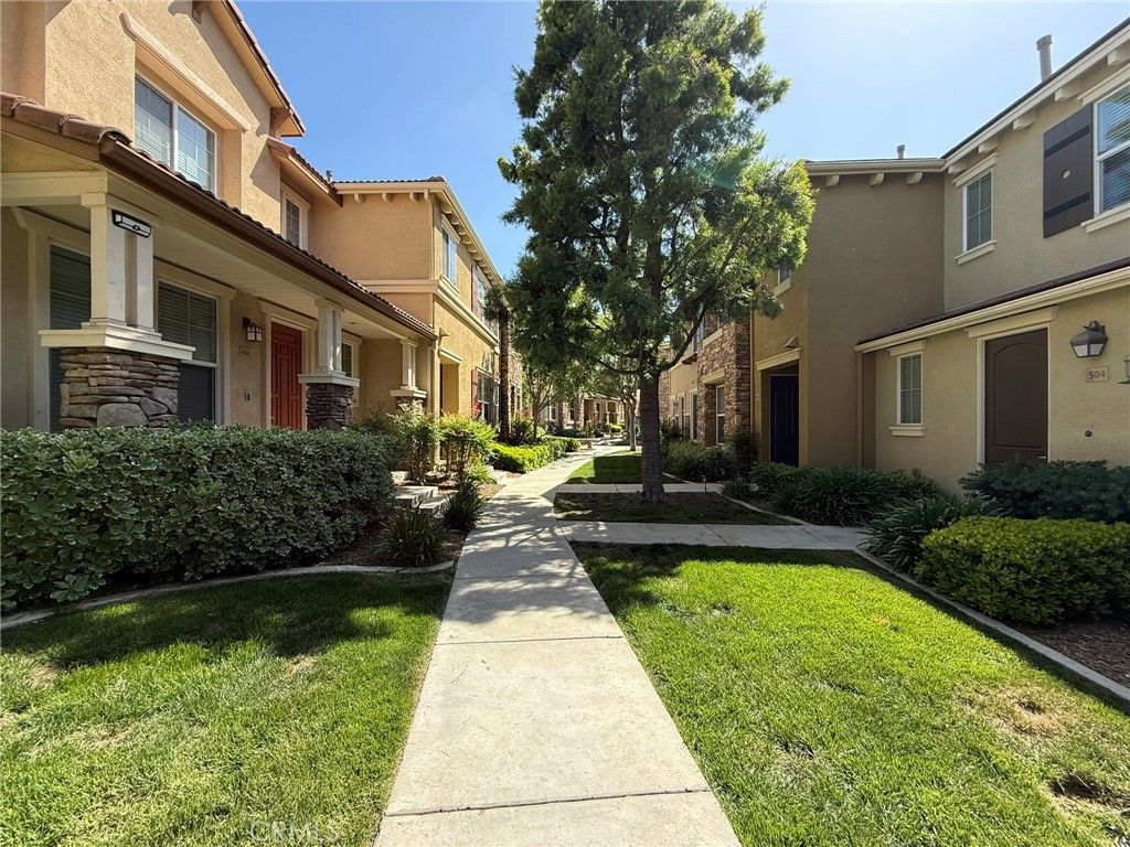 30505 Canyon Hills Road, Unit 403, Lake Elsinore, CA 92532 Main Photo