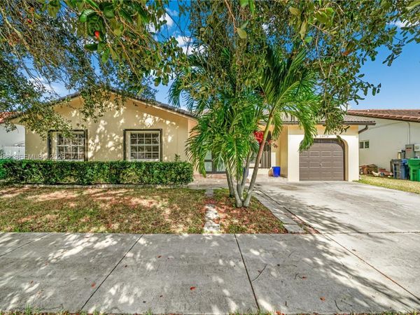 14473 SW 172nd Ln , Miami, FL 33177