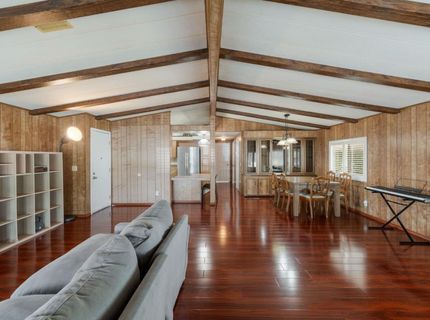 240 California Loop, Sacramento, CA 95823 Photo