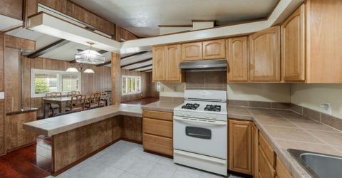 240 California Loop, Sacramento, CA 95823 Photo