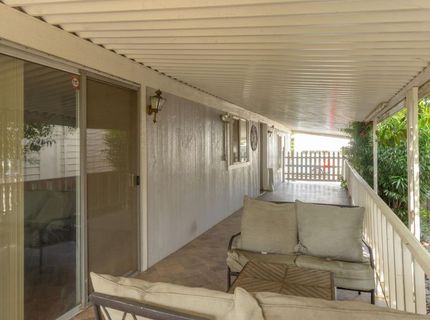 240 California Loop, Sacramento, CA 95823 Photo
