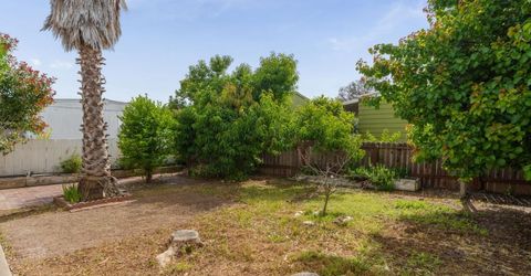 240 California Loop, Sacramento, CA 95823 Photo