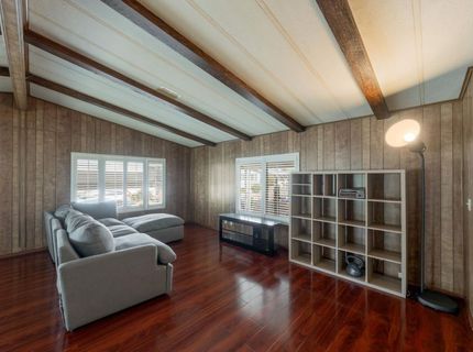 240 California Loop, Sacramento, CA 95823 Photo