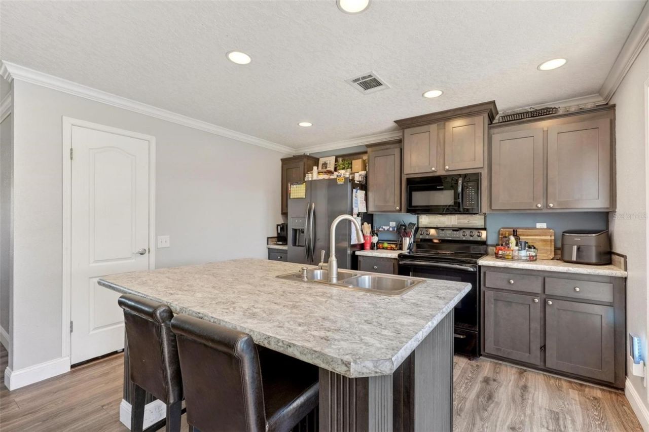 18350 SE 42nd Place, Morriston, FL 32668 Photo