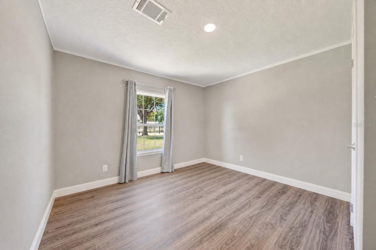 18350 SE 42nd Place, Morriston, FL 32668 Photo