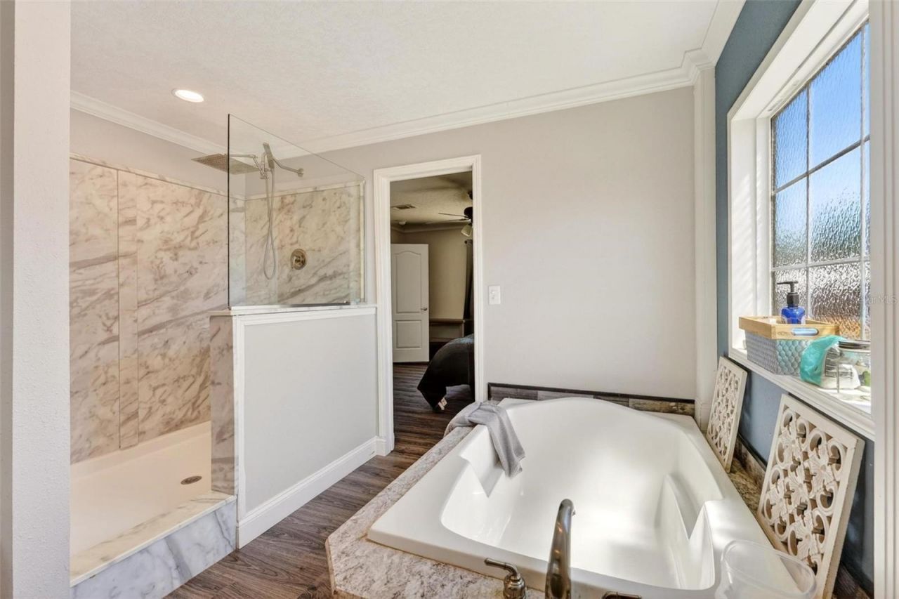 18350 SE 42nd Place, Morriston, FL 32668 Photo