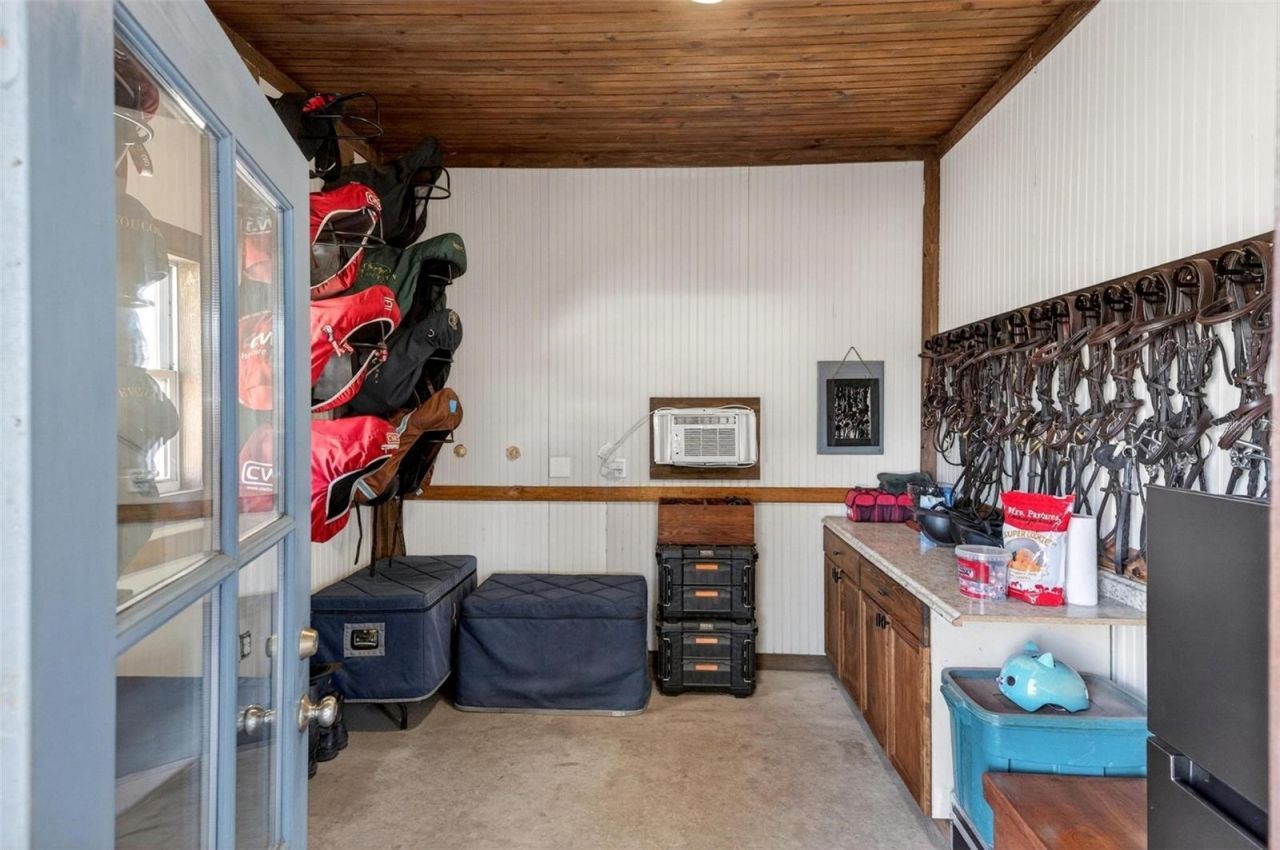18350 SE 42nd Place, Morriston, FL 32668 Photo