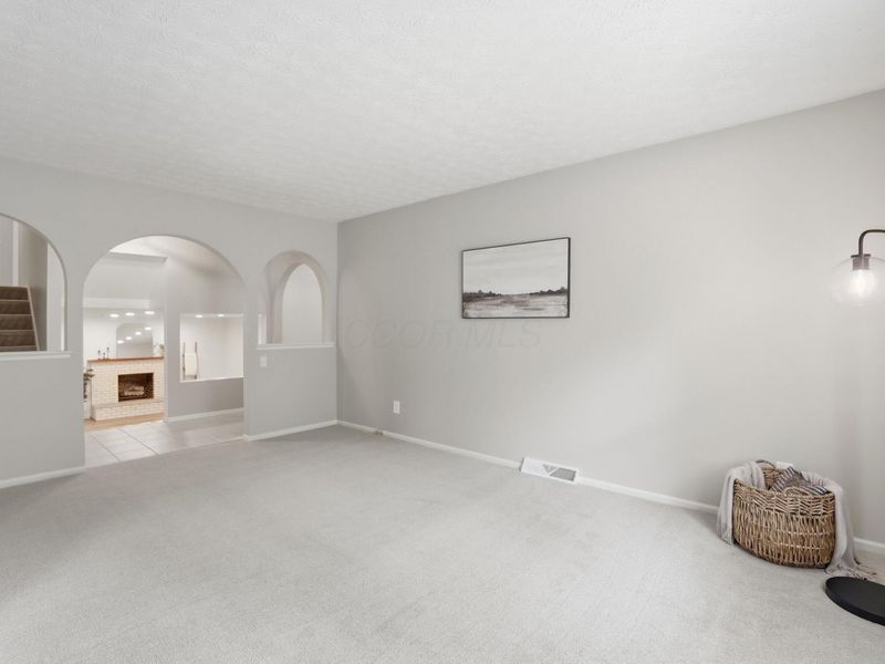 1120 E College Avenue, Westerville, OH 43081 Photo 14
